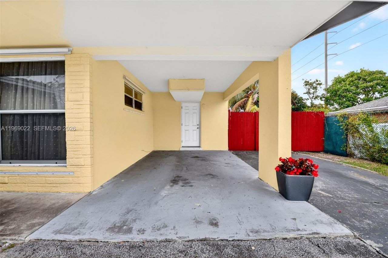 144 NW 9th Ave, Delray Beach, FL 33444 Photo