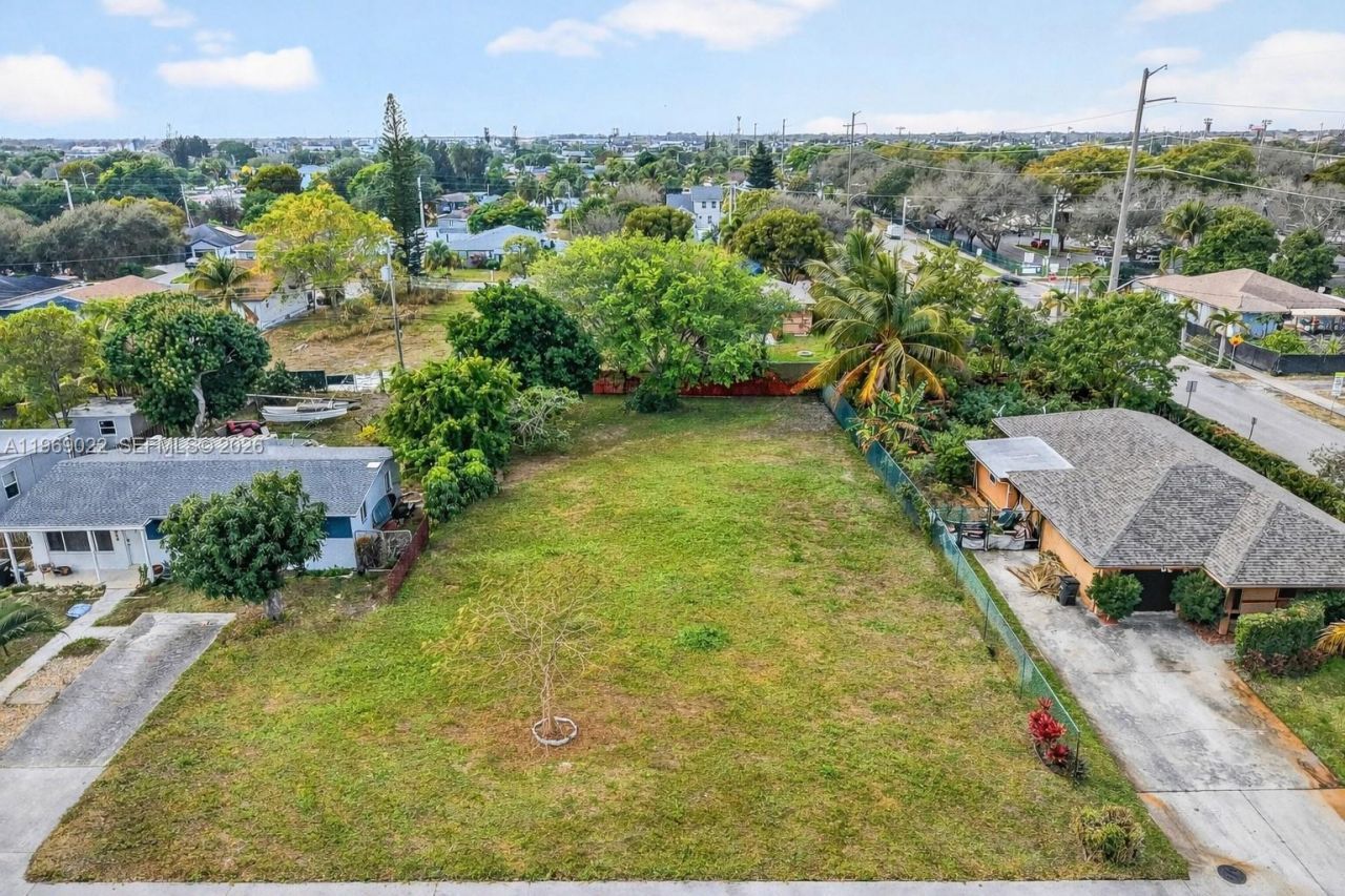 144 NW 9th Ave, Delray Beach, FL 33444 Photo