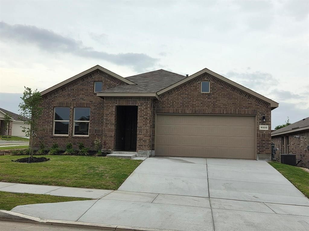 9333 Subjeck Way, Fort Worth, TX 76108 Main Photo