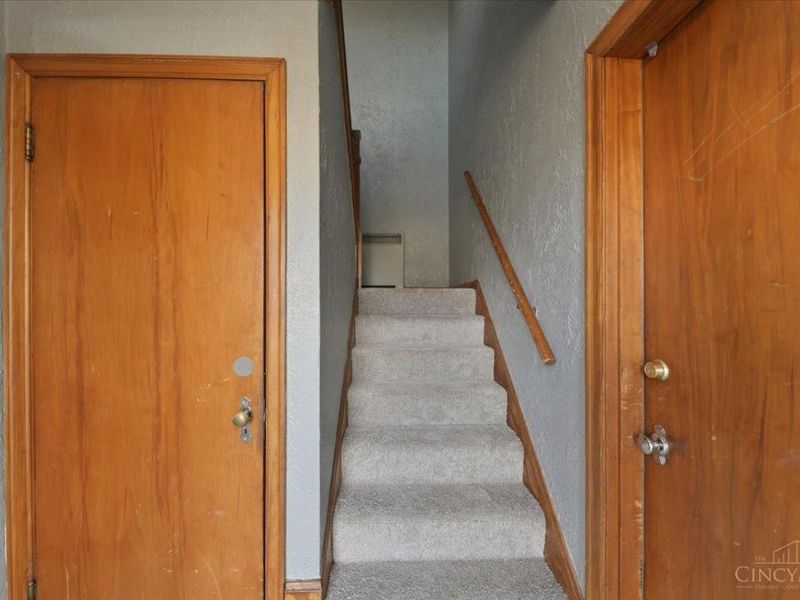 3143 Mozart, Cincinnati, OH 45211 Photo 4