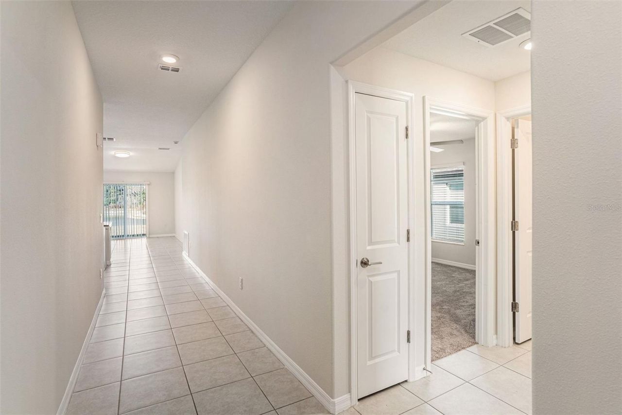 6523 Bar S Bar Trail, Zephyrhills, FL 33541 Photo