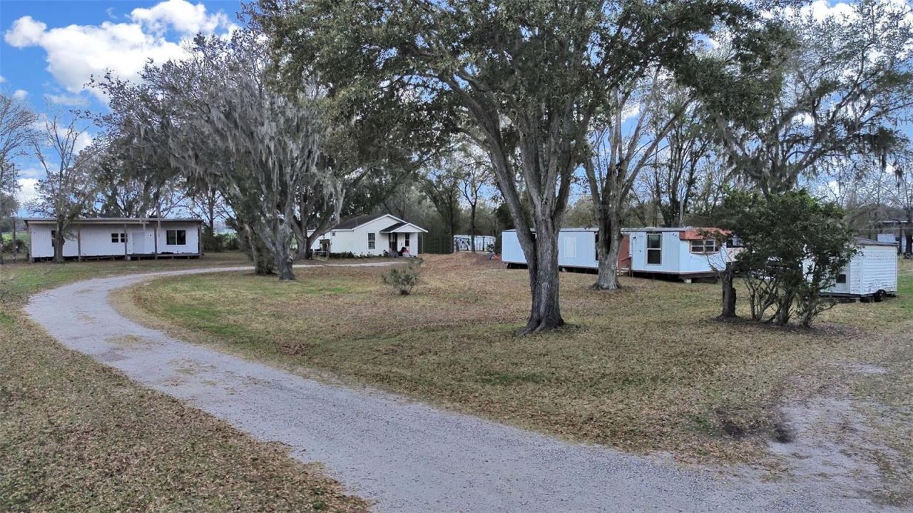 9924 Art Acres Road, Dover, FL 33527 Photo