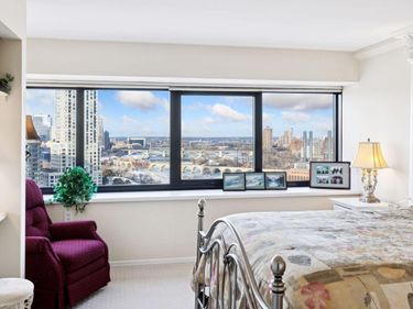 1920 S 1st Street, Unit 1904, Minneapolis, MN 55454