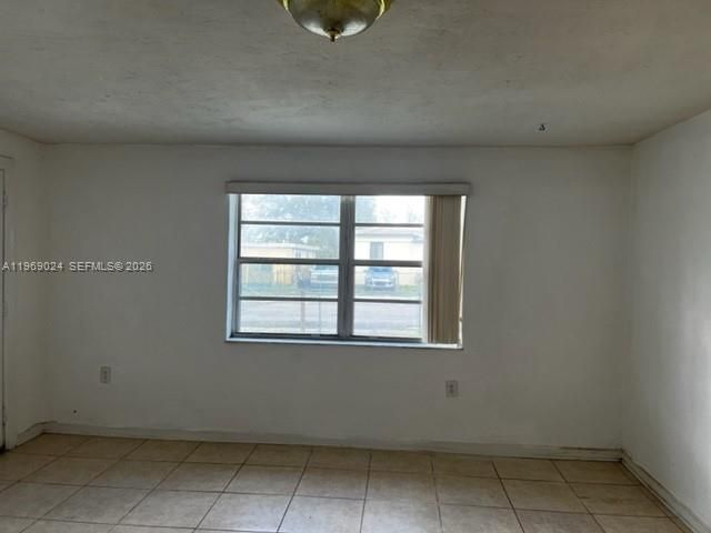 2198 NW 153rd St, Miami Gardens, FL 33054 Photo
