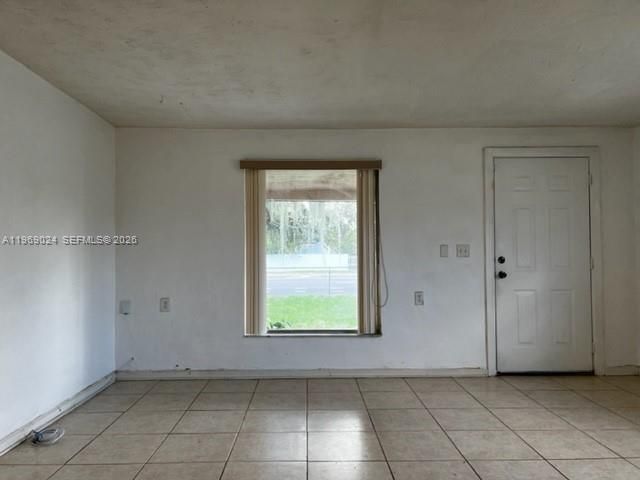 2198 NW 153rd St, Miami Gardens, FL 33054 Photo