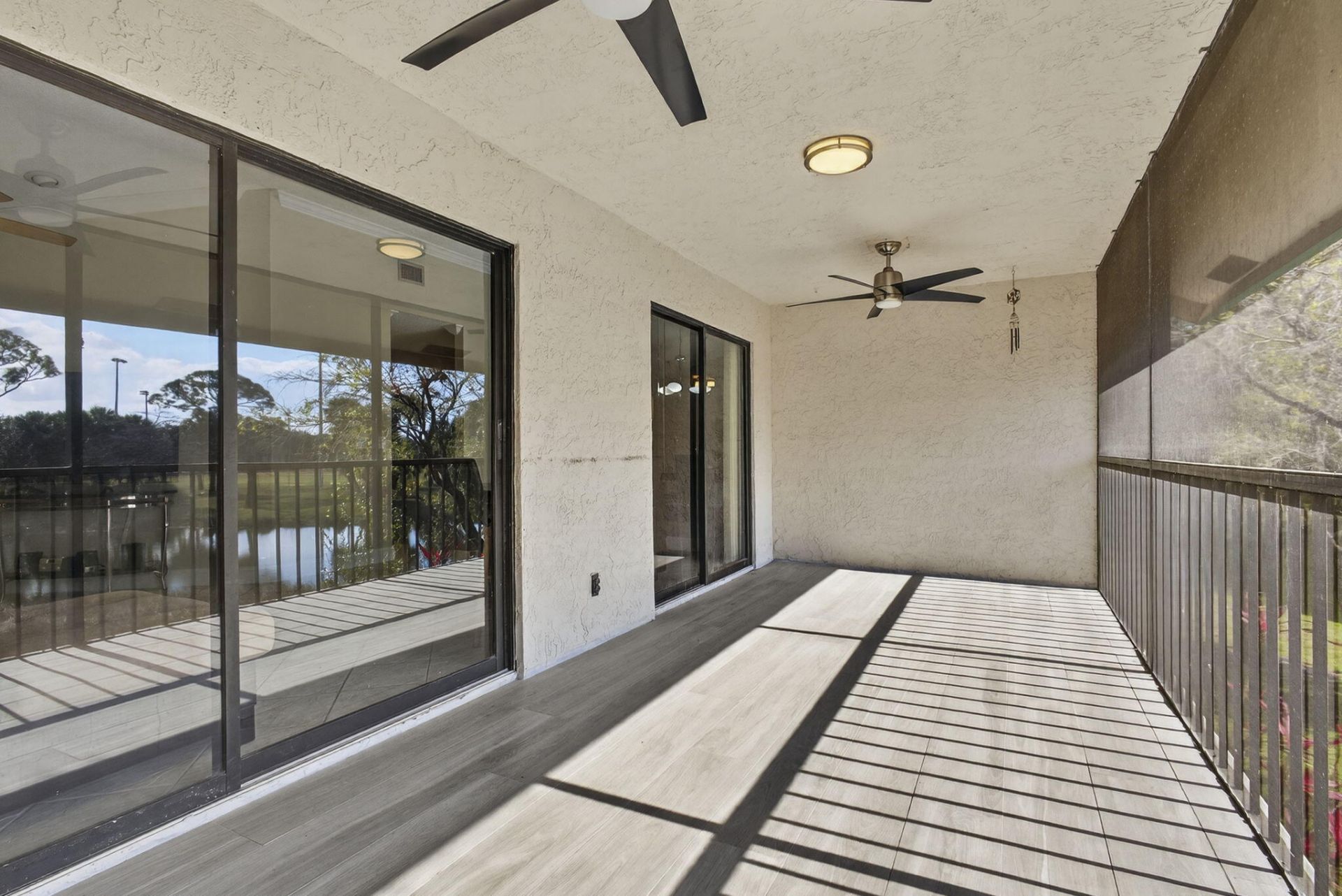 9 Lexington Lane E, Unit F, Palm Beach Gardens, FL 33418 Photo