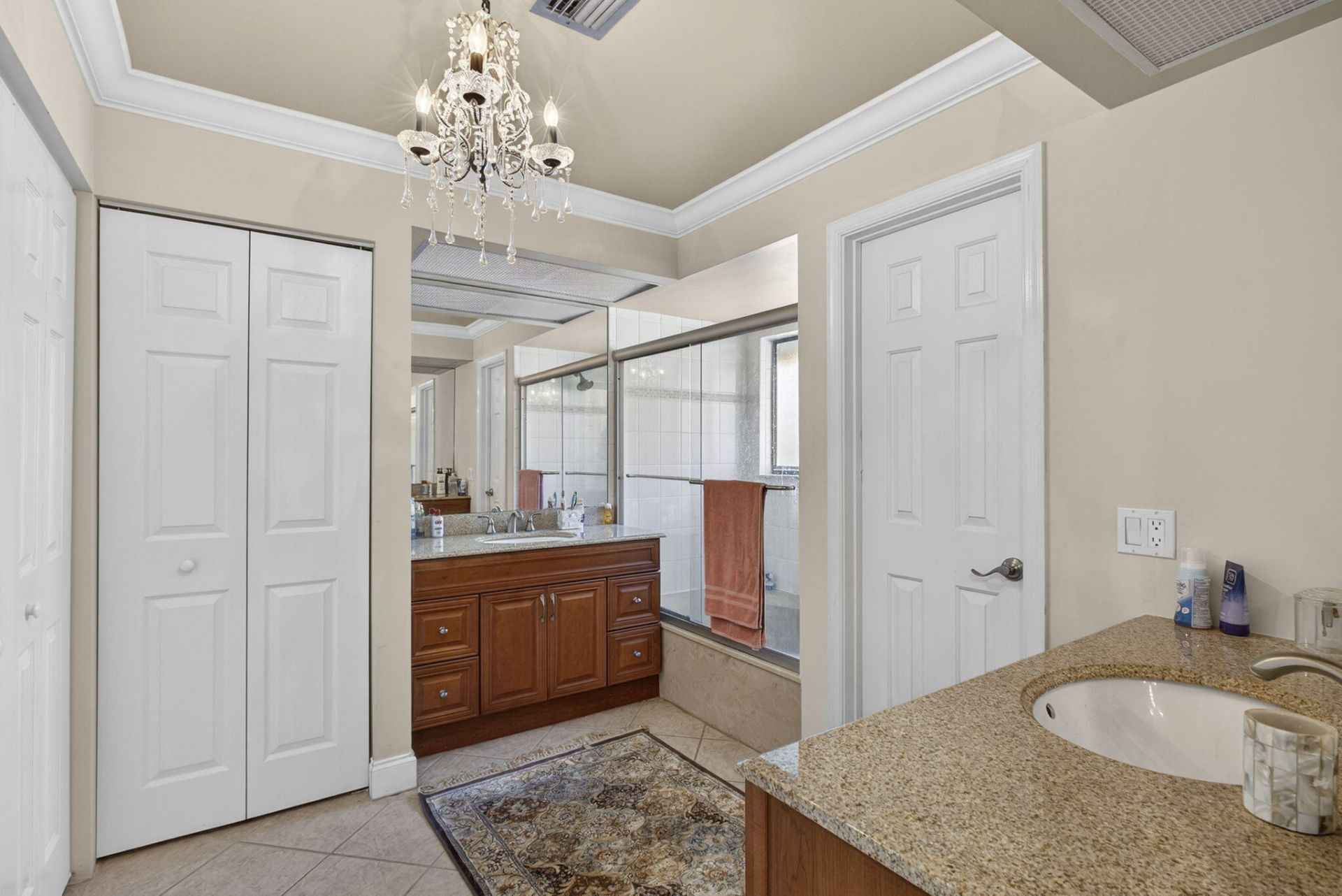 9 Lexington Lane E, Unit F, Palm Beach Gardens, FL 33418 Photo