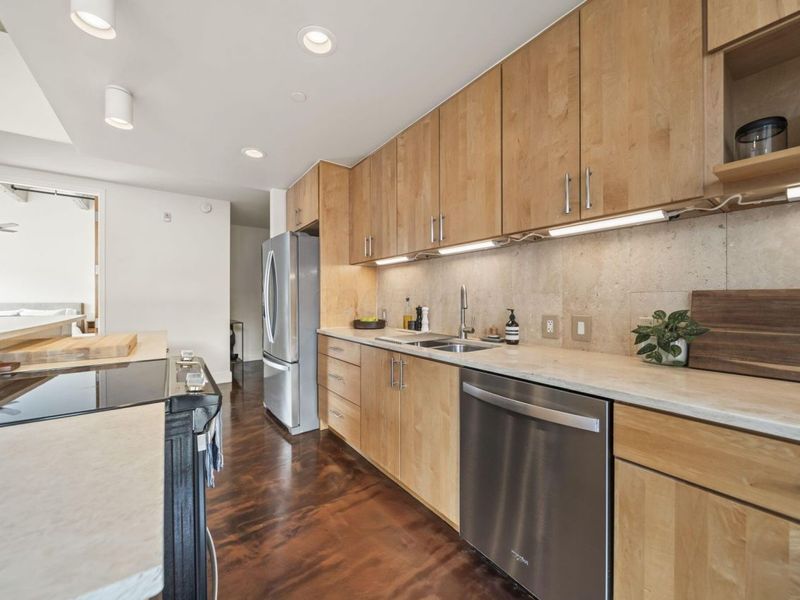 199 S 5th Street, Unit 301, Columbus, OH 43215 Photo 16