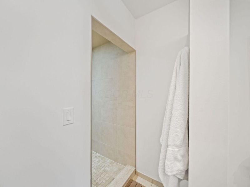 199 S 5th Street, Unit 301, Columbus, OH 43215 Photo 31