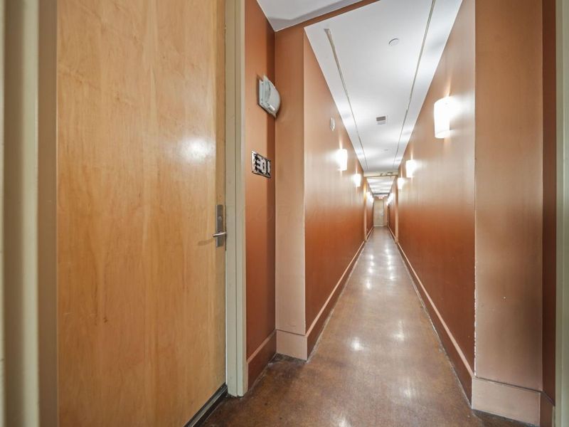 199 S 5th Street, Unit 301, Columbus, OH 43215 Photo 4