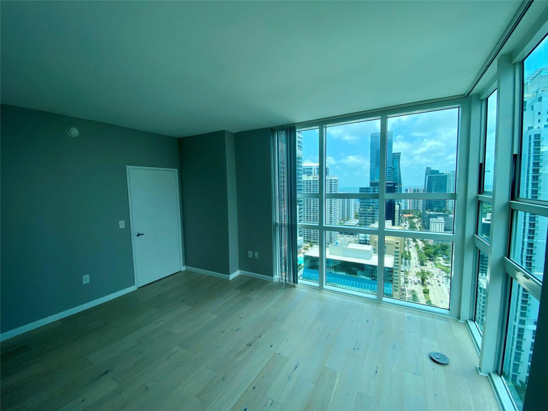 951 Brickell Avenue, Unit 3611, Miami, FL 33131 Photo