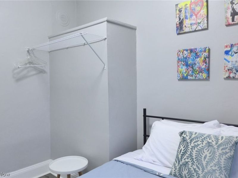 1453 W 107th Street, Cleveland, OH 44102 Photo 18