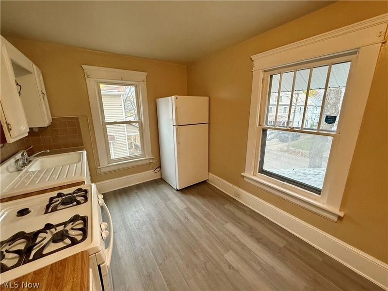 707 Hazel Street, Akron, OH 44305 Photo 10