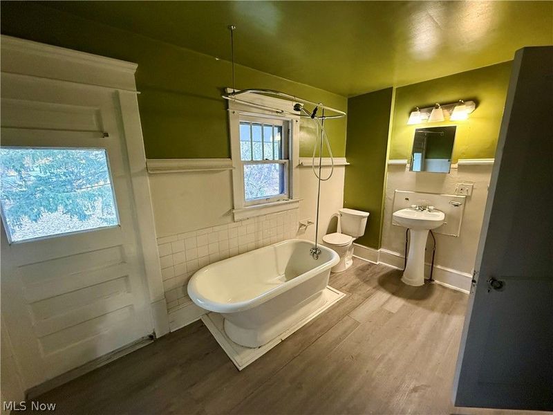 707 Hazel Street, Akron, OH 44305 Photo 7