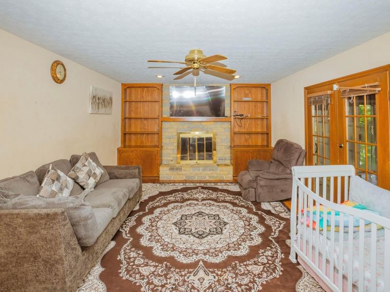 622 Brice Road, Reynoldsburg, OH 43068 Photo 18