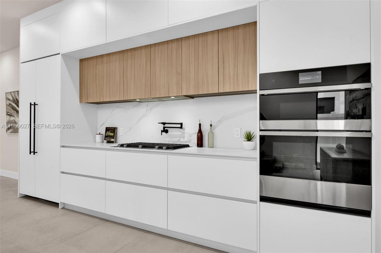 920 NE 17th Ave , Unit B, Fort Lauderdale, FL 33304 Photo