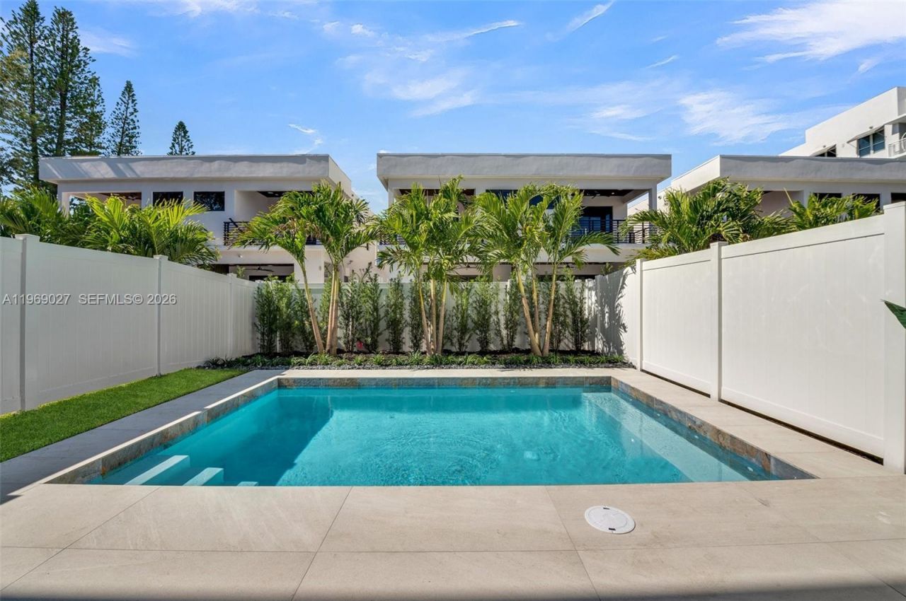 920 NE 17th Ave , Unit B, Fort Lauderdale, FL 33304 Photo