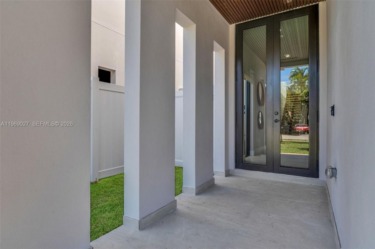 920 NE 17th Ave , Unit B, Fort Lauderdale, FL 33304 Photo