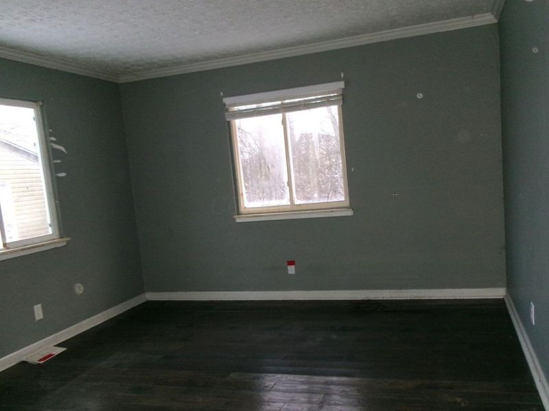 546 Emmit Avenue , Columbus, OH 43228 Photo 13