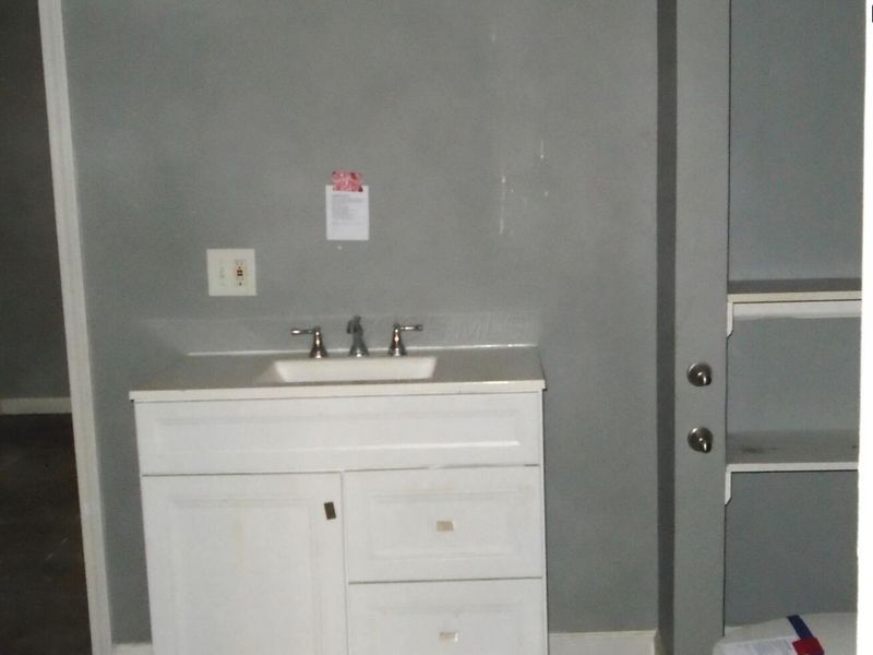 546 Emmit Avenue, Columbus, OH 43228 Photo 19