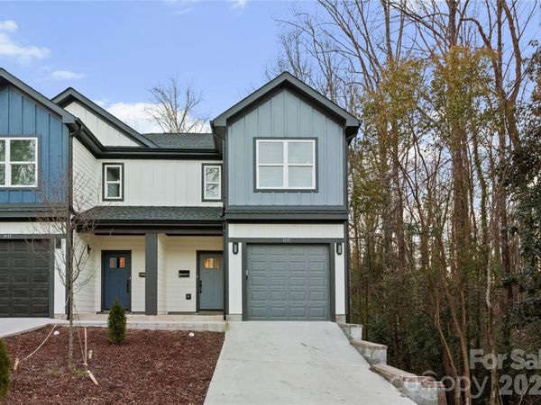 1935 St Mark Street, Charlotte, NC 28216