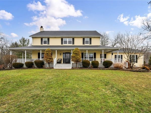 11870 Chamberlain Road, Aurora, OH 44202