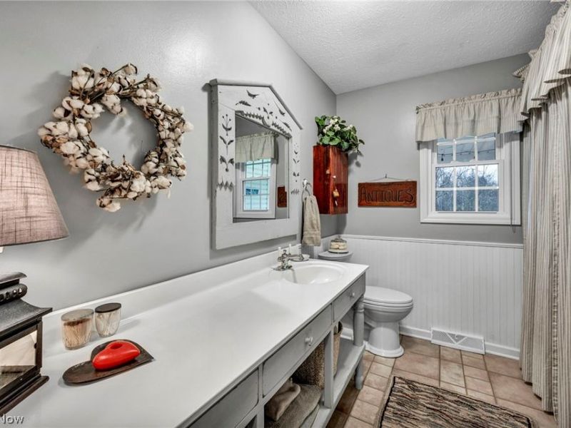 11870 Chamberlain Road, Aurora, OH 44202 Photo 17