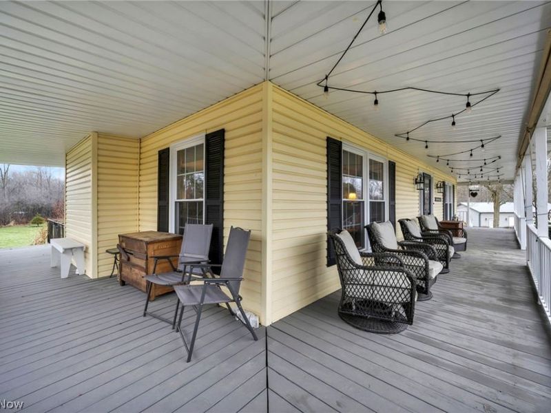 11870 Chamberlain Road, Aurora, OH 44202 Photo 2