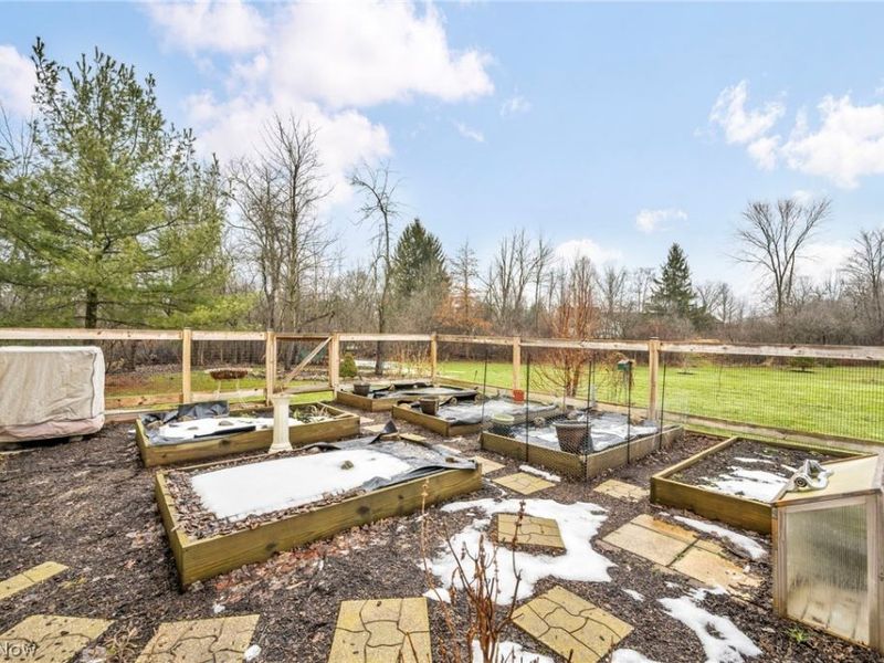 11870 Chamberlain Road, Aurora, OH 44202 Photo 30