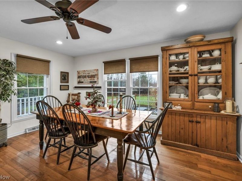 11870 Chamberlain Road, Aurora, OH 44202 Photo 9