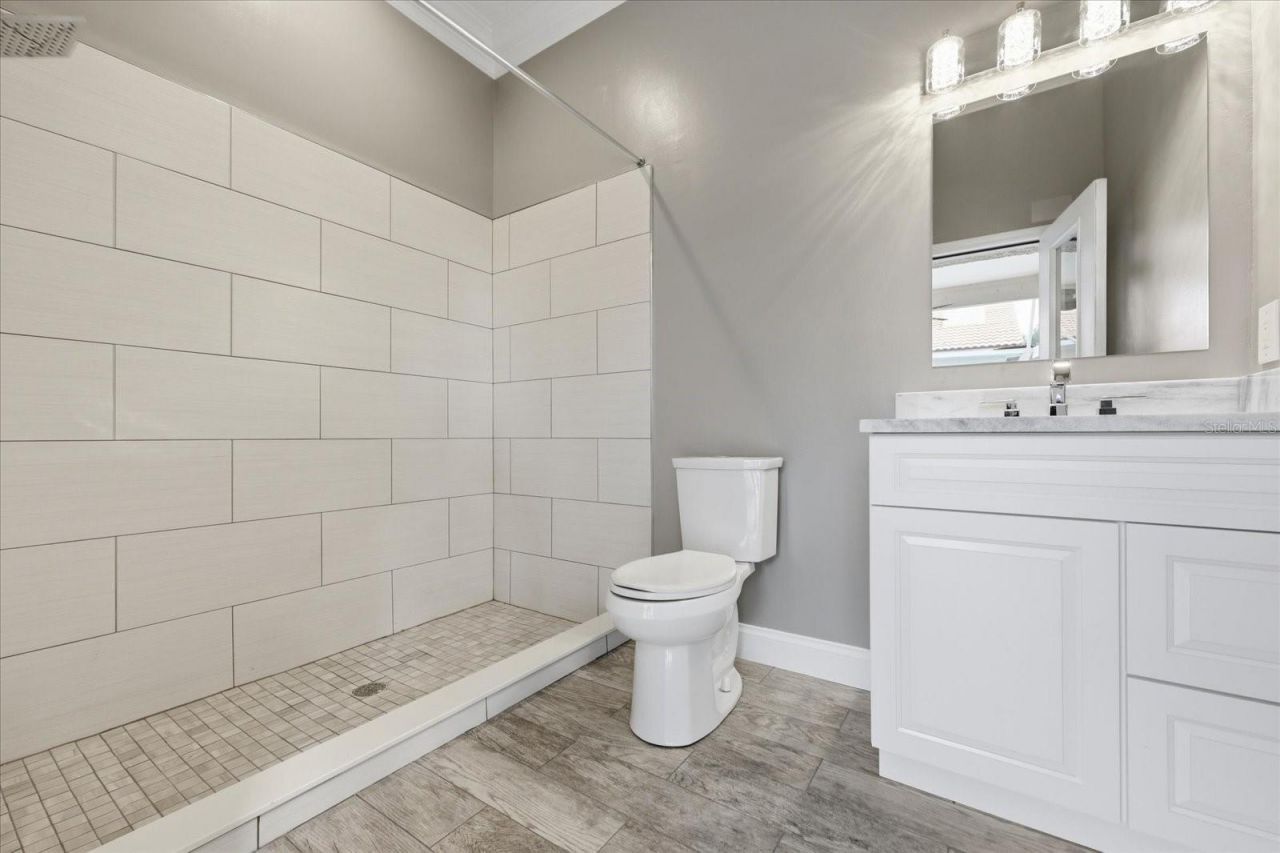 3196 Crescent Oaks Boulevard, Tarpon Springs, FL 34688 Photo