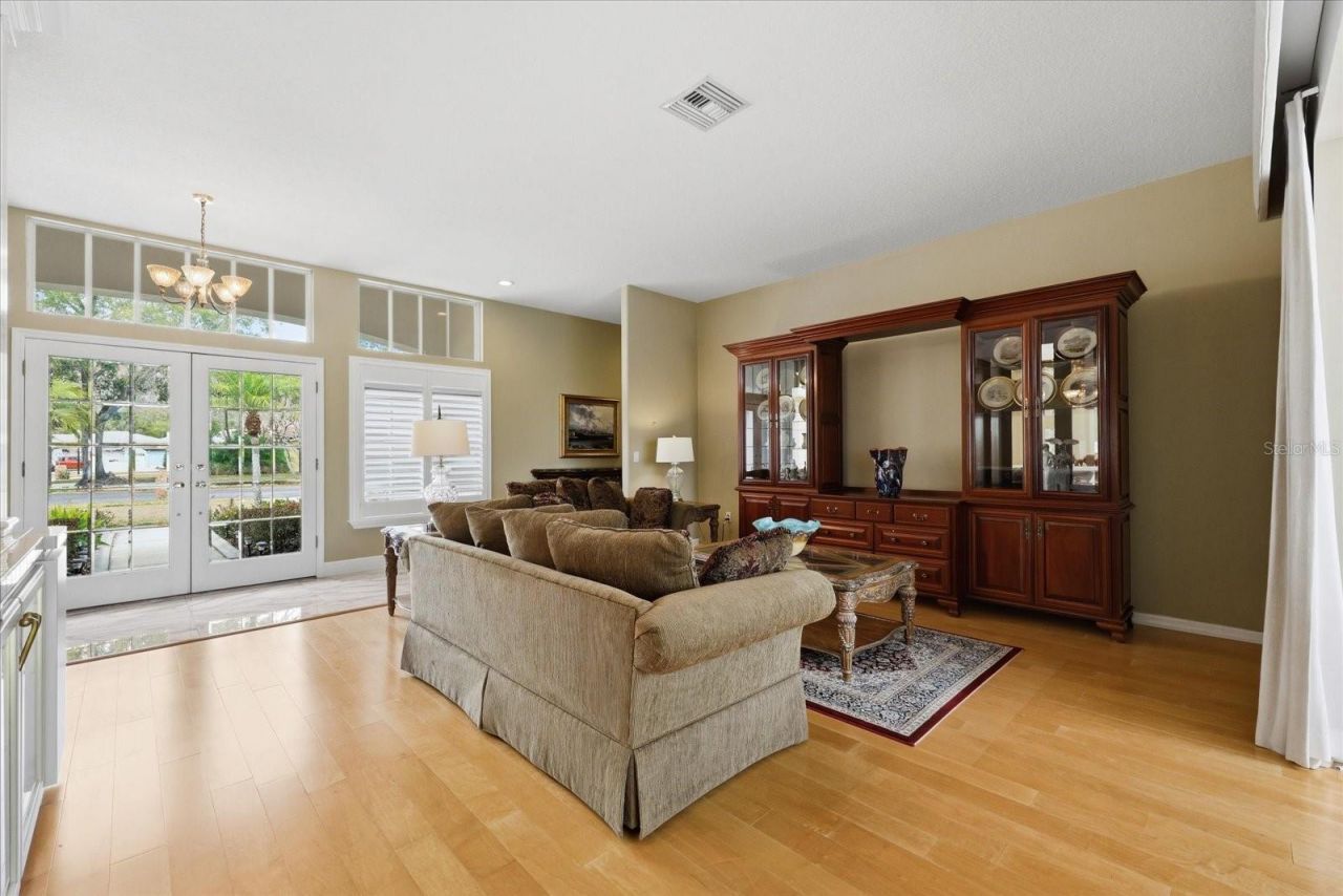 3196 Crescent Oaks Boulevard, Tarpon Springs, FL 34688 Photo