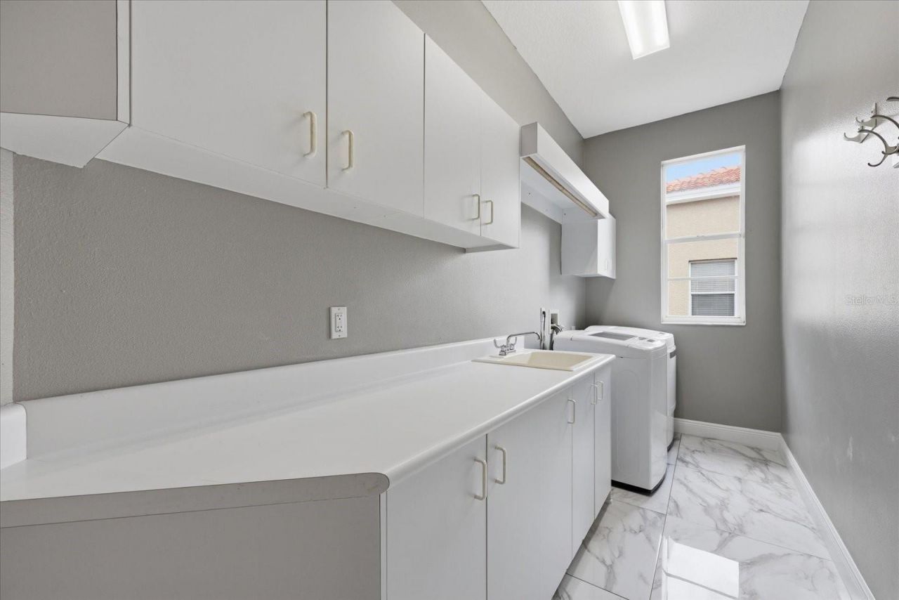 3196 Crescent Oaks Boulevard, Tarpon Springs, FL 34688 Photo