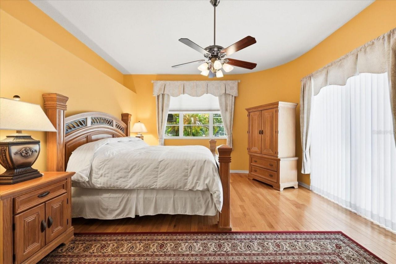 3196 Crescent Oaks Boulevard, Tarpon Springs, FL 34688 Photo