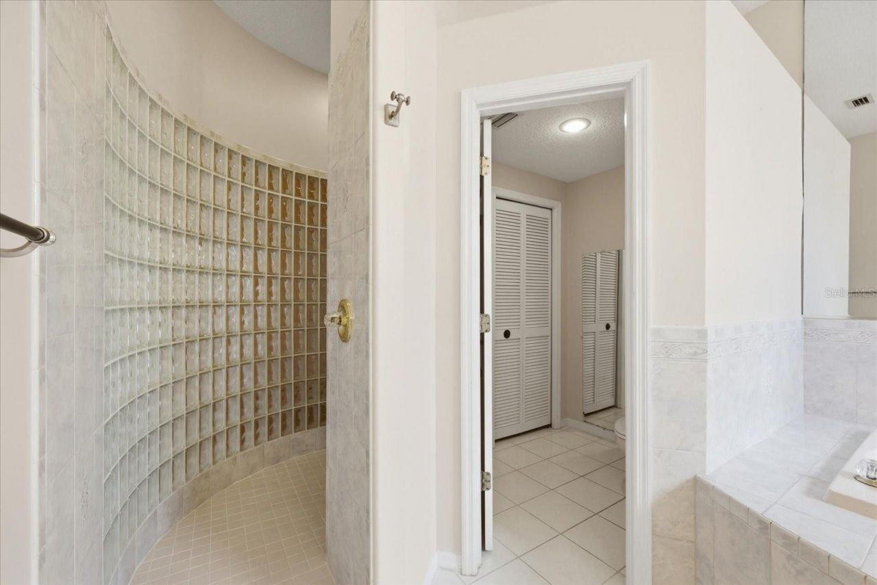 3196 Crescent Oaks Boulevard, Tarpon Springs, FL 34688 Photo