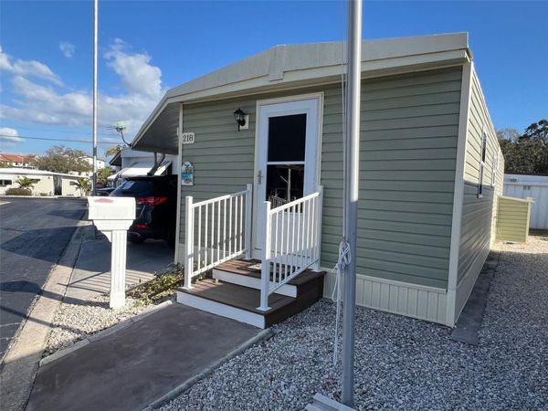 8300 SEMINOLE BOULEVARD, Unit 218, SEMINOLE, FL 33772