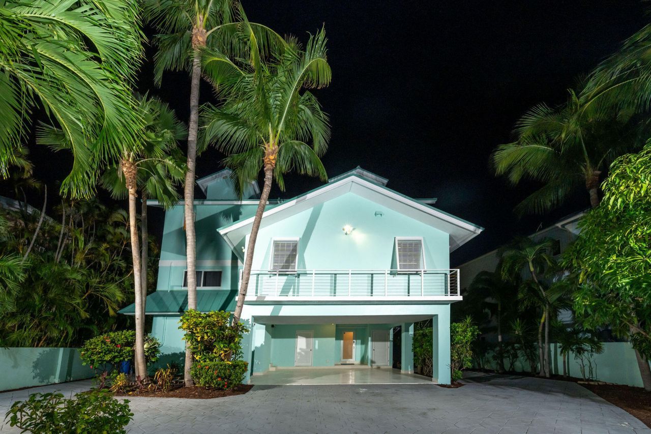 406 S Coconut Palm Boulevard, Tavernier, FL 33070 Photo