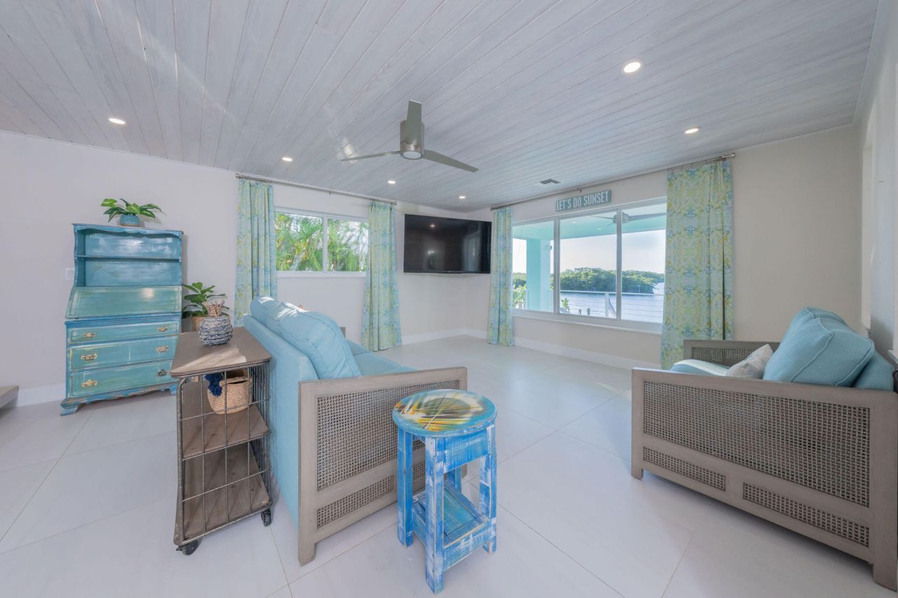 406 S Coconut Palm Boulevard, Tavernier, FL 33070 Photo