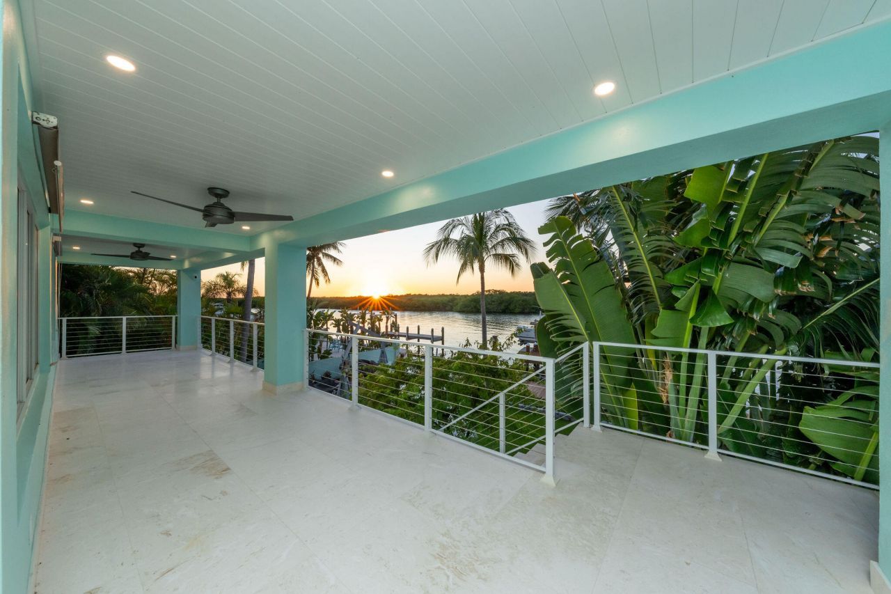 406 S Coconut Palm Boulevard, Tavernier, FL 33070 Photo