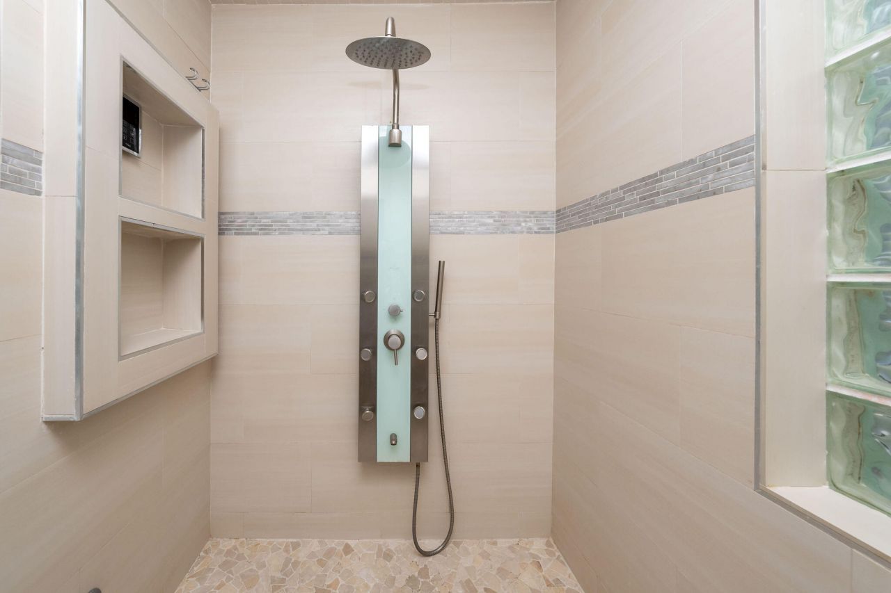 406 S Coconut Palm Boulevard, Tavernier, FL 33070 Photo