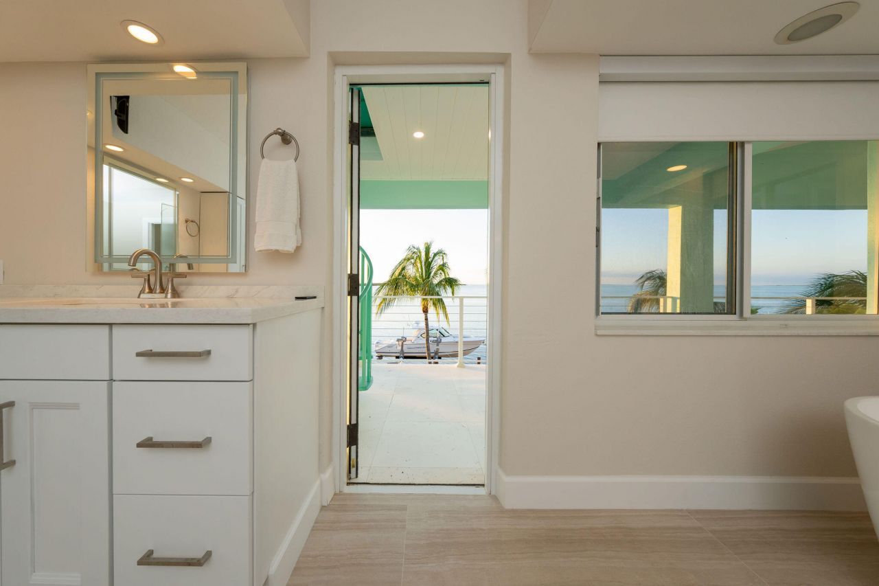 406 S Coconut Palm Boulevard, Tavernier, FL 33070 Photo