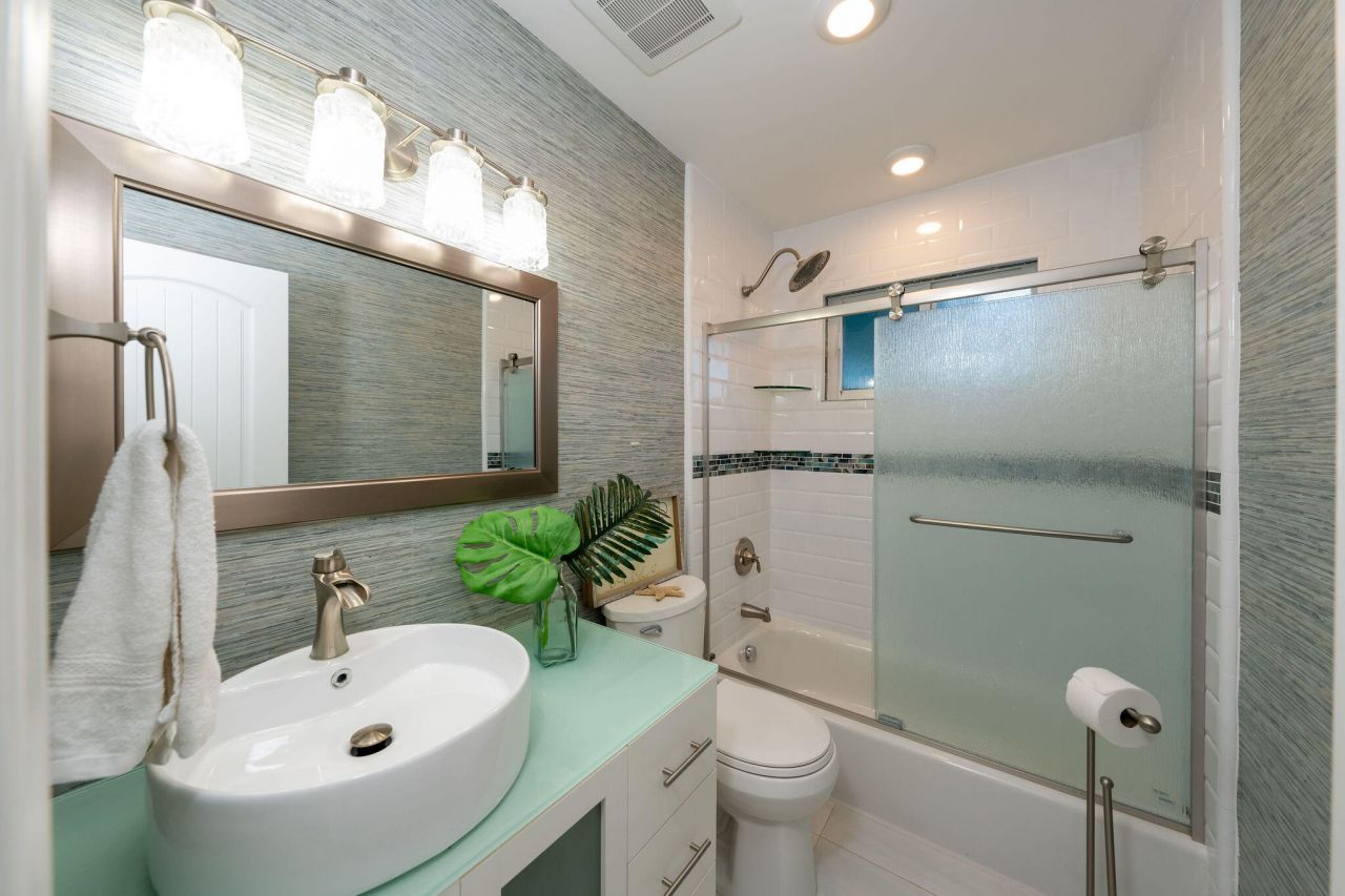 406 S Coconut Palm Boulevard, Tavernier, FL 33070 Photo