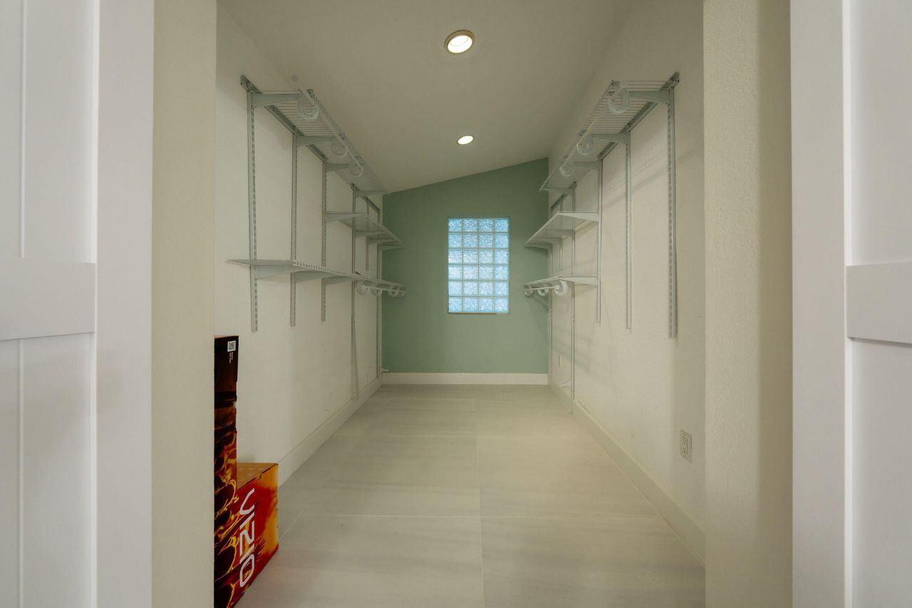 406 S Coconut Palm Boulevard, Tavernier, FL 33070 Photo