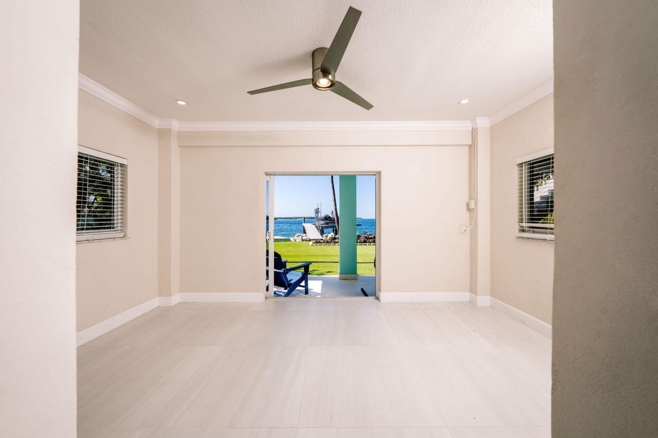 406 S Coconut Palm Boulevard, Tavernier, FL 33070 Photo