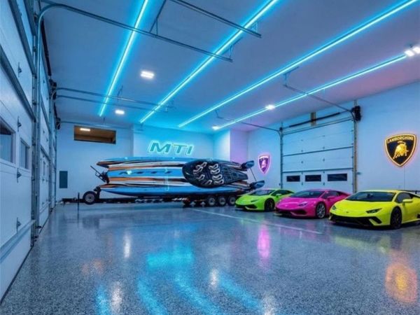 1356 Duckhead Road , Lake Ozark, MO 65049