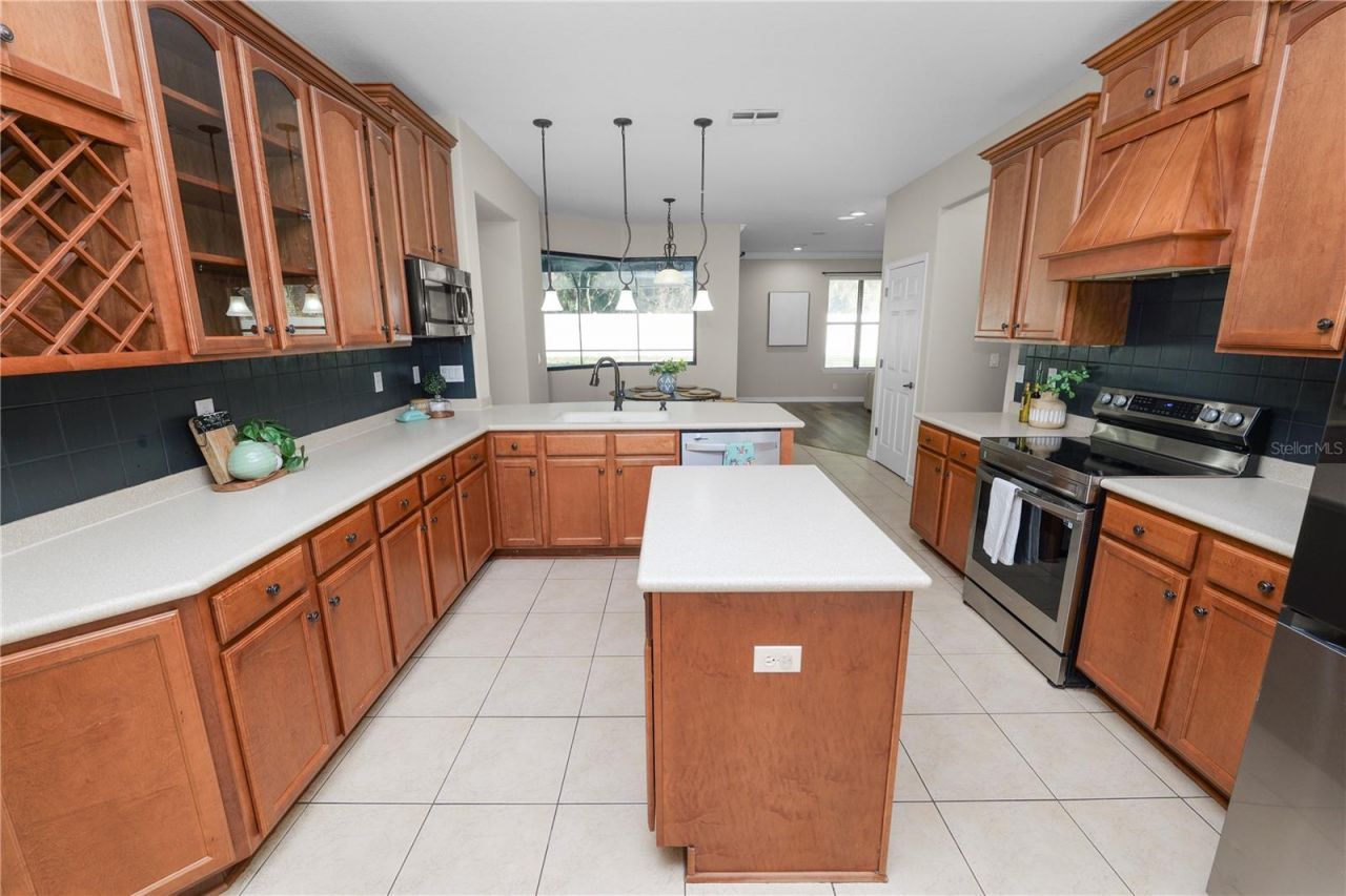 448 Oak Landing Boulevard, Mulberry, FL 33860 Photo