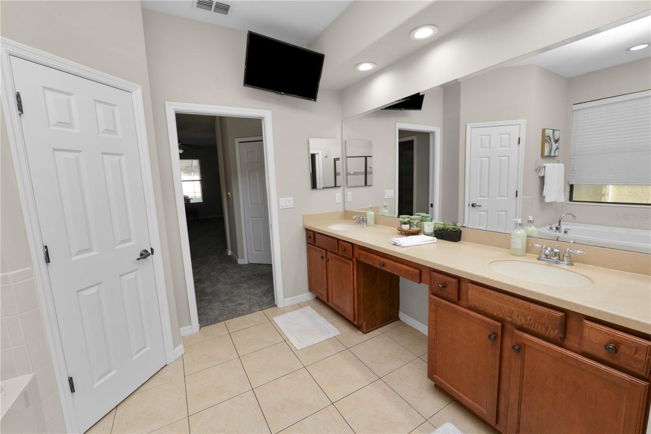 448 Oak Landing Boulevard, Mulberry, FL 33860 Photo