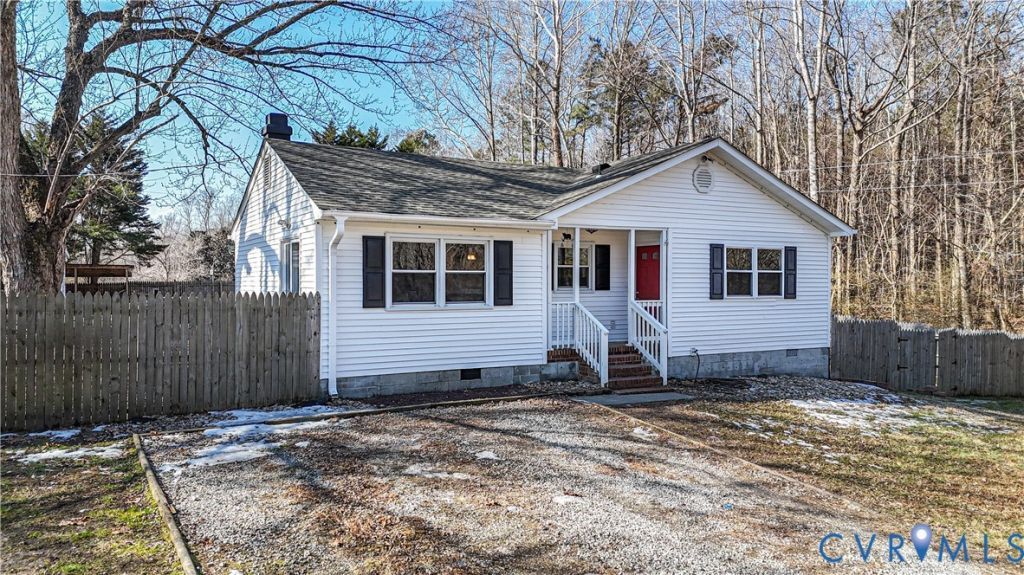 17231 Wedgewood Drive, Lanexa, VA 23089 Main Photo