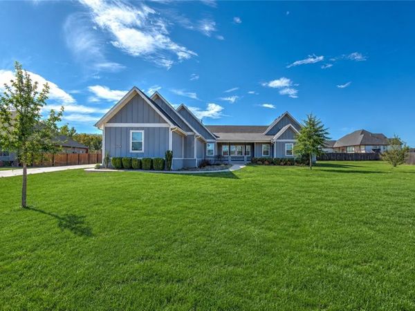 11775 Giles Road, Farmington, AR 72730