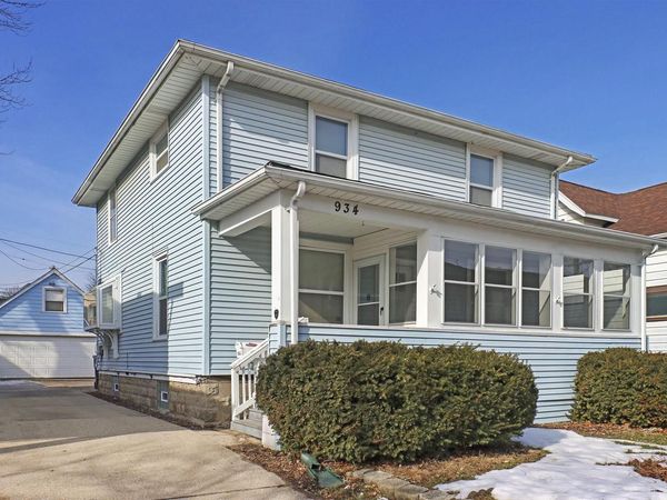 934 Cleveland AVENUE, Racine, WI 53405